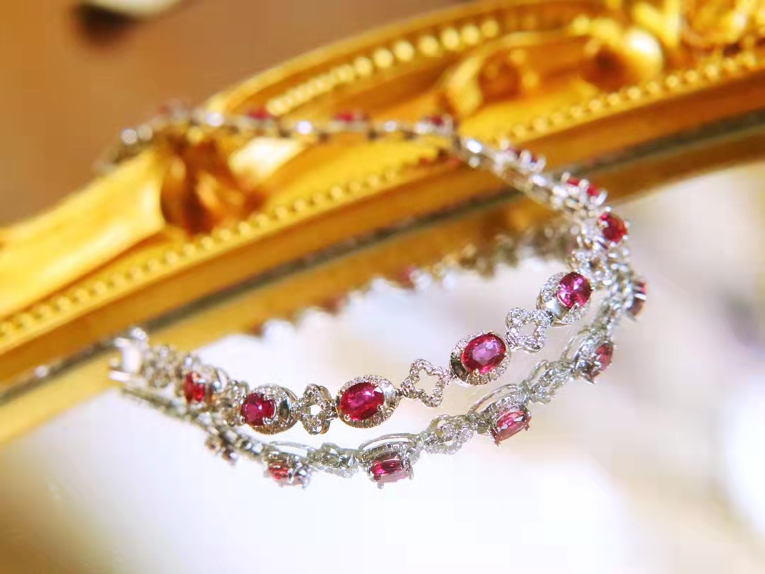 天然红宝石手镯价格