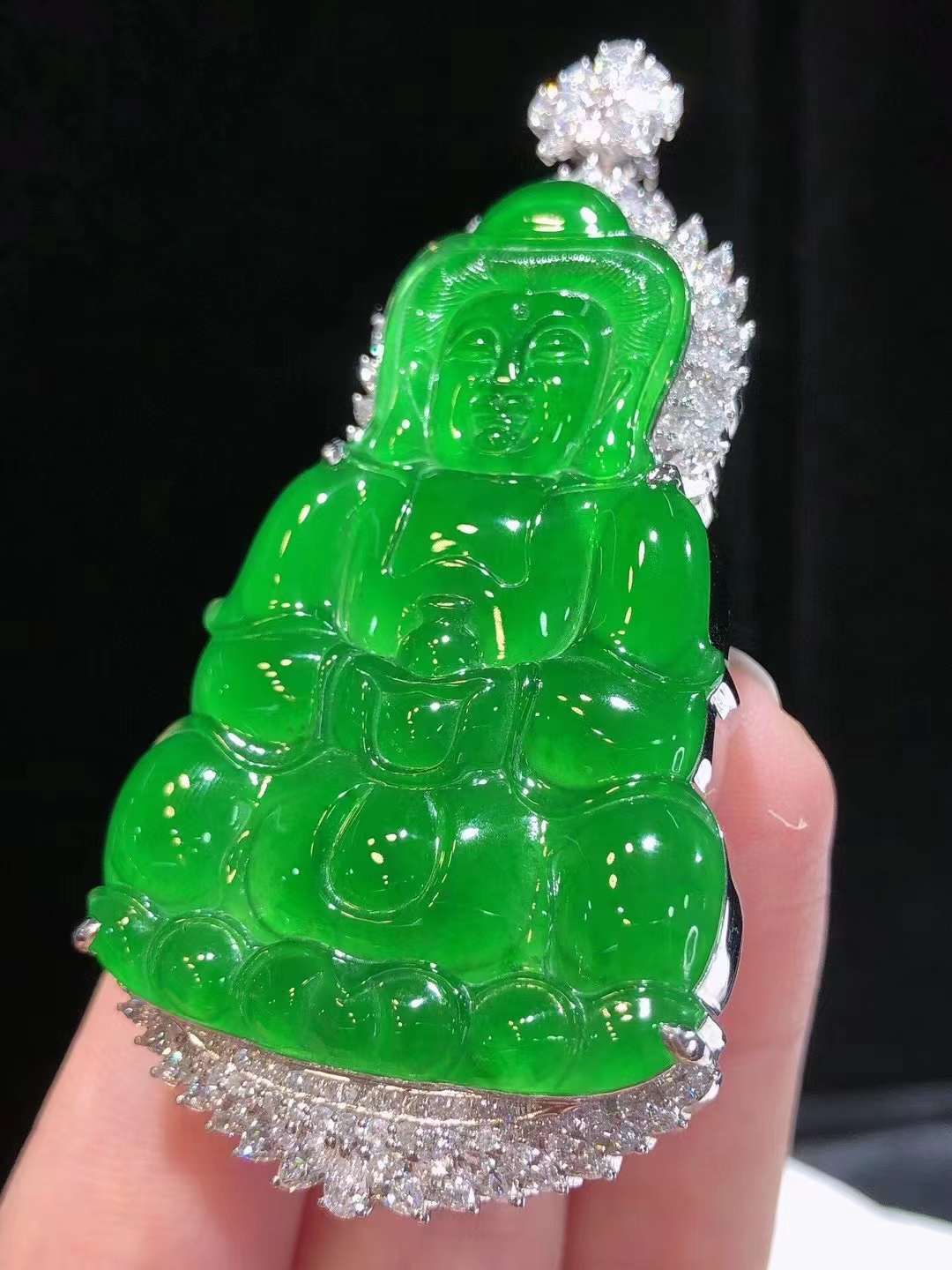 如何保养翡翠观音