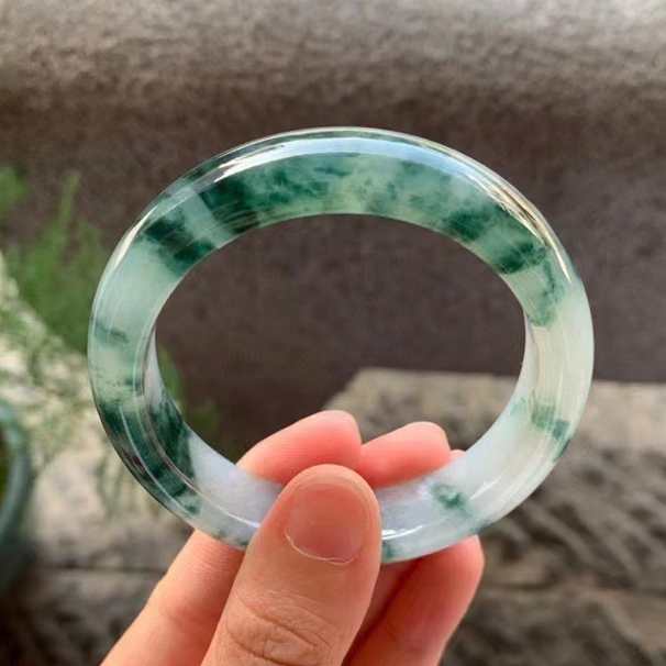 【冰种飘花正圈手镯】 小圈口：52.8-13.3-7.8