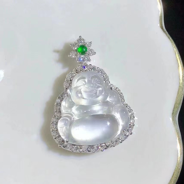 高冰玻璃感翡翠弥勒佛坠 光之所達，盡是美好[爱心] 性价比的一件，喜询