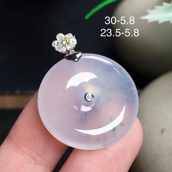 冰飘花翡翠平安扣吊坠，经典大方，18k金伴钻，送银链，无纹裂。批发价：6880