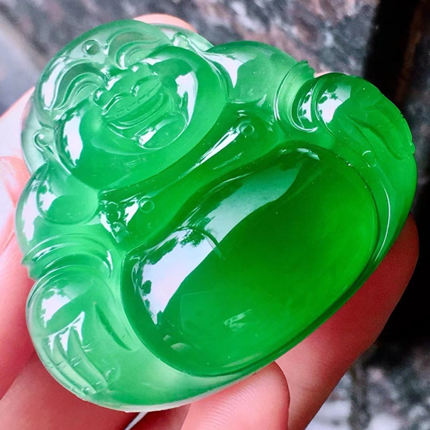 珍藏品 想直接佩戴或者简镶或者豪华镶你说了算 尺寸：47.5*40.6*10 六位数