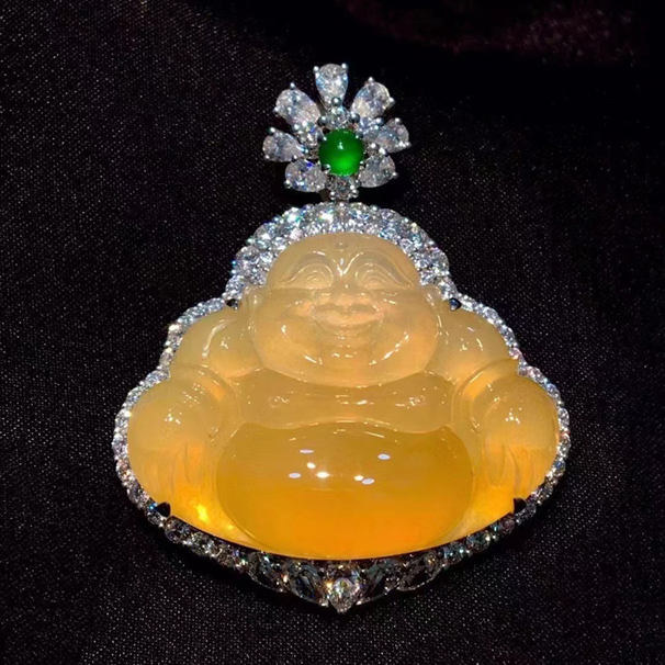 黄翡佛公翡翠吊坠 喜欢黄翡的这个非常推荐 种色俱佳 裸石：24*31.5*7mm 小六价