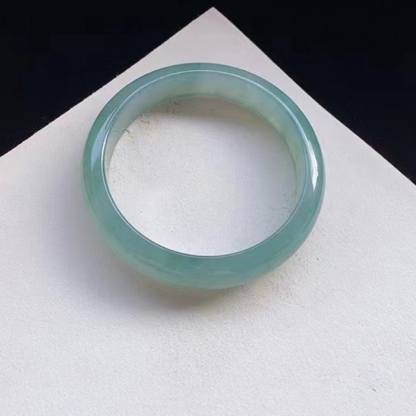 【冰种芙蓉正圈手镯】 价格： 7.68万 大圈口58.3-14.2-9