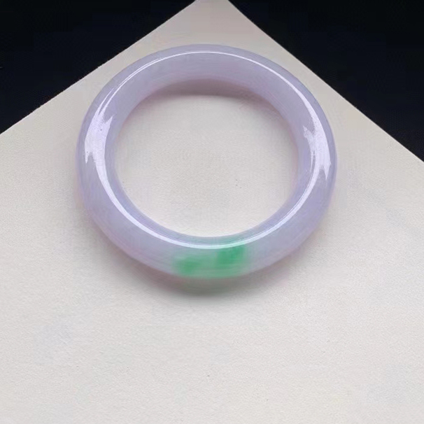 【春彩圆条手镯】 价格：2.88万 小圈口 52.6-10.3