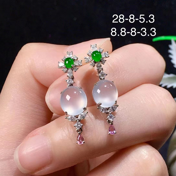 白冰翡翠蛋面耳坠，上耳可太好看了，18k金伴钻，无纹裂 批发价：12800