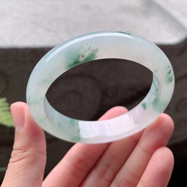 【手镯】飘花翡翠种水正圈 【圈口】56/13.1/8.1mm