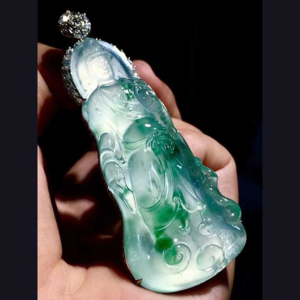 翡翠 冰绿花观自在 工➕➕种水➕飘花 高端大气尺寸：79/30.3/13