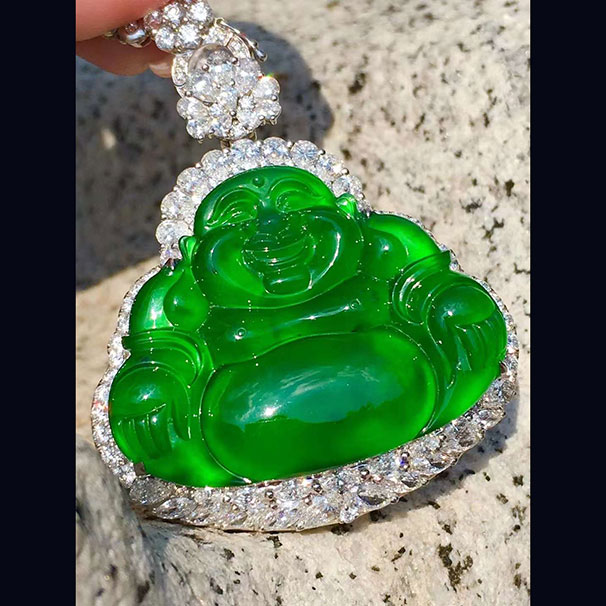 翡翠 浓阳绿佛公 种水颜色都 六位数