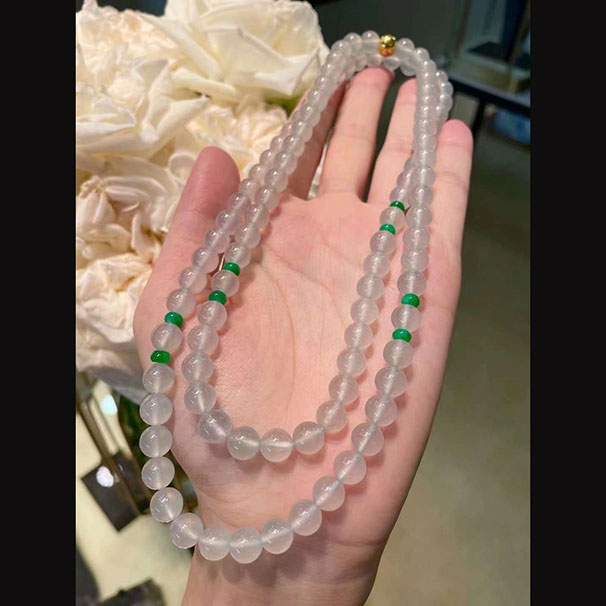 翡翠108颗高冰珠链 夏天就是要这种清清爽爽的呀 喜询
