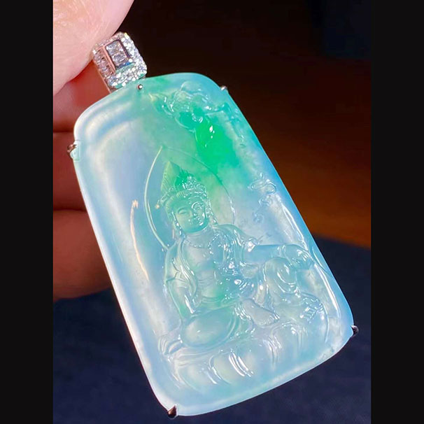 翡翠观音，冰色佳 几万块