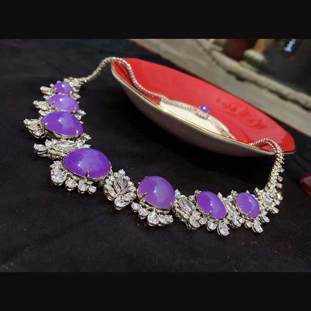 翡翠帝王紫紫罗兰蛋面套链 珠宝感十足，高级感满满 可遇不可求套装，七位数，喜询~