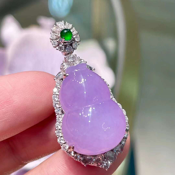 高冰种紫罗兰葫芦吊坠