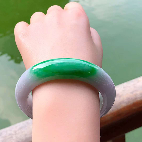 正装正阳绿正圈翡翠手镯