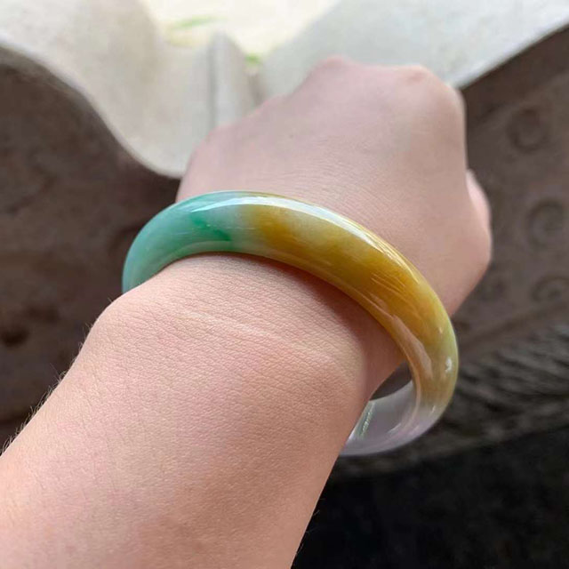 正圈黄加绿翡翠镯