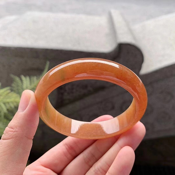 57圈口红翡种水正圈翡翠手镯