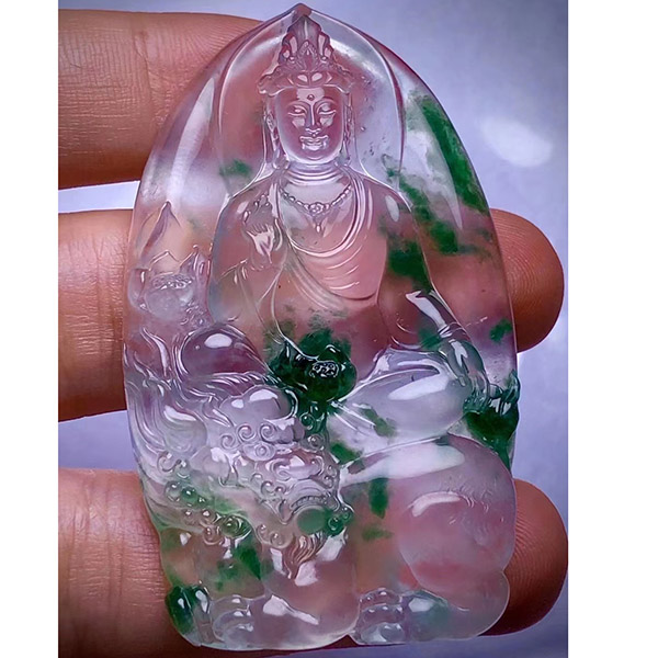 文殊菩萨翡翠吊坠，浩锐雕刻作品，雕工精细，高品质翡翠料子