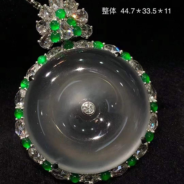 精品玻璃种平安扣翡翠吊坠，高品质，刚性十足