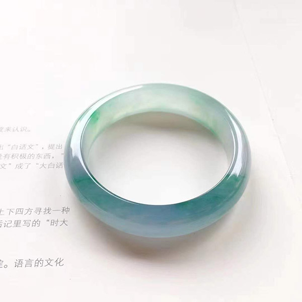 55圈口正圈冰蓝紫飘色种水翡翠手镯