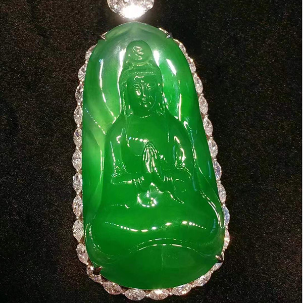 老坑种满色观音翡翠吊坠，厚装，种色好，品质推荐