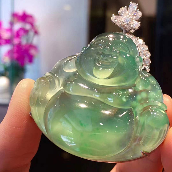 晴底木那大佛公翡翠吊坠