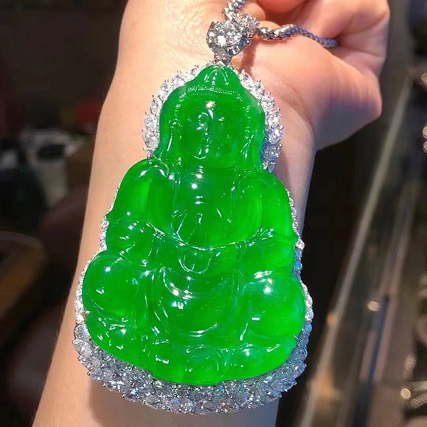 收藏级满绿翡翠观音吊坠，种水色工可，有预算的来