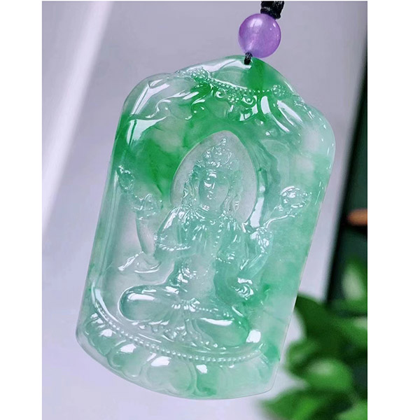 冰种带阳绿四臂观音翡翠挂件，林乔大师作品，雕工精湛，飘绿意境十足，性价比高！！