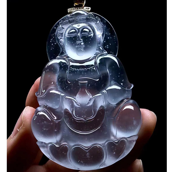 玻璃种雪花棉翡翠观音吊坠，收藏品