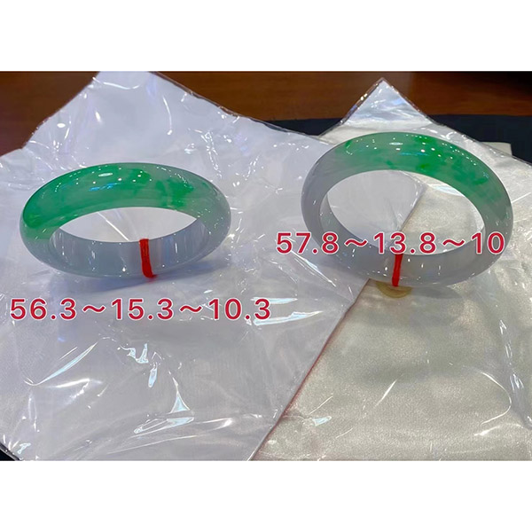 56圈口57圈口宽版翡翠手镯，精品推荐