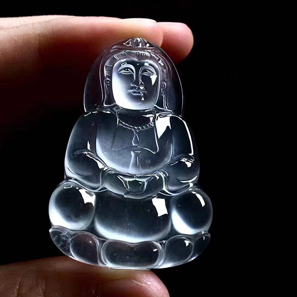 高冰起钢观音翡翠吊坠，种老起胶