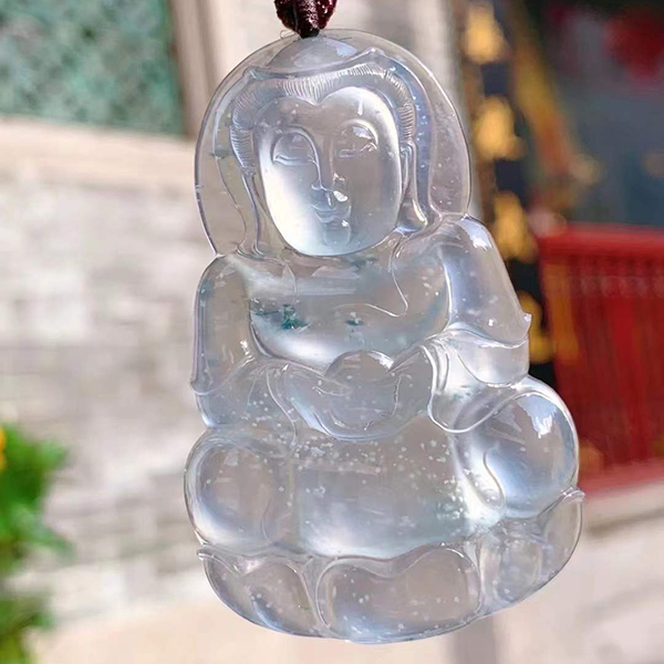 高质量木那料观音翡翠吊坠，饱满厚庄，端庄大方
