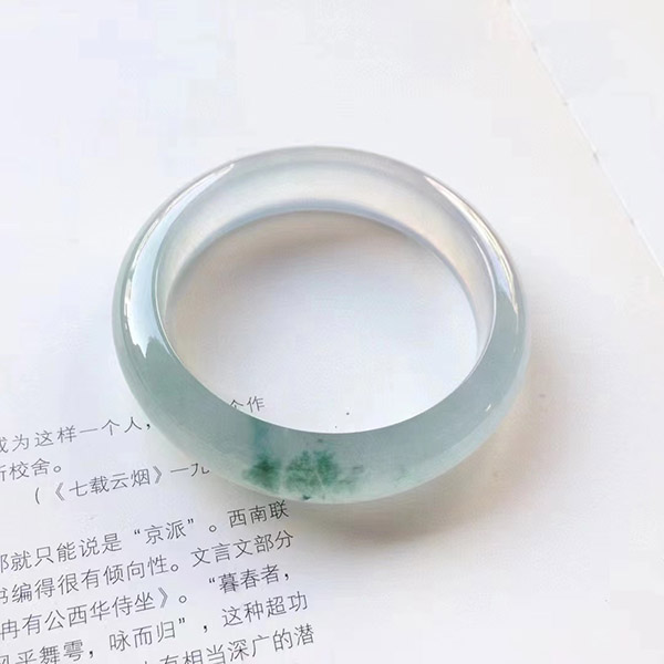 57圈口正圈高冰飘花刚味种水翡翠手镯