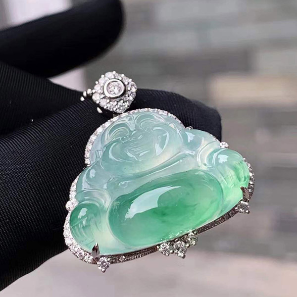18k金镶高冰飘花佛公️翡翠吊坠